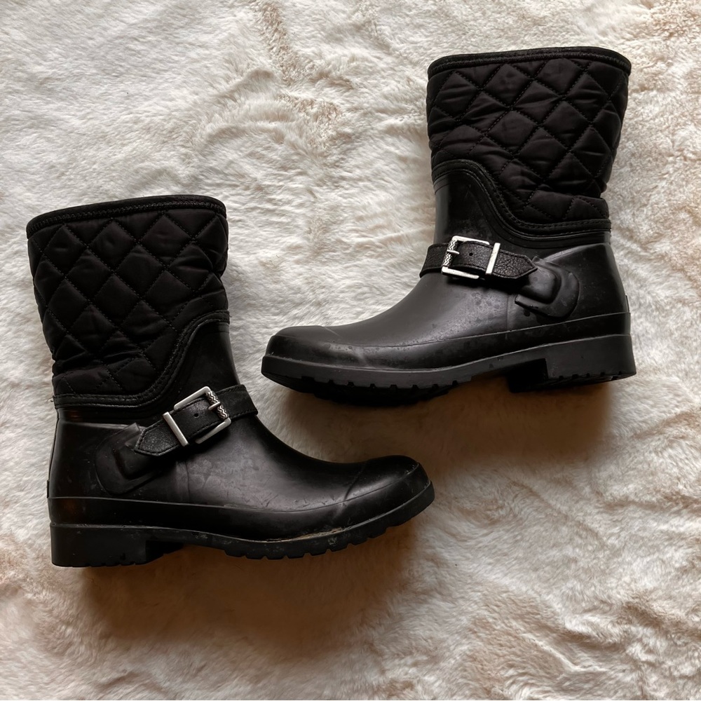 SPERRY QUILTED SLIP ON WATERPROOF BOOT